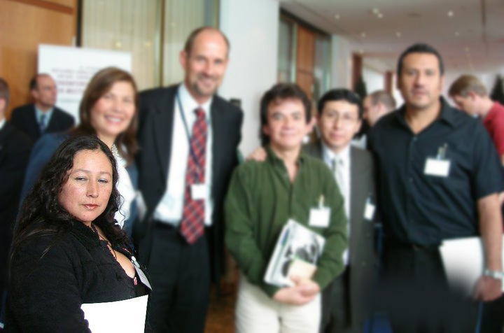 Sonia Parodi, durante una reunión con altas autoridades del Perú en Berlín. Foto: facebook